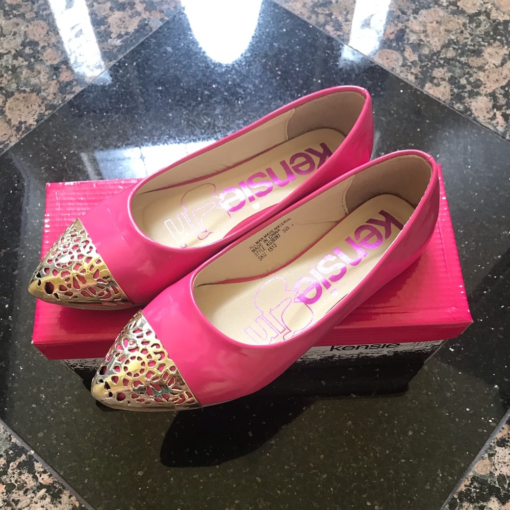 Kenzie Girl flats